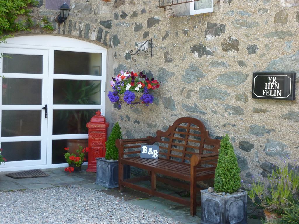 Yr Hen Felin - The Old Mill B&B Морфа Нефин Екстериор снимка