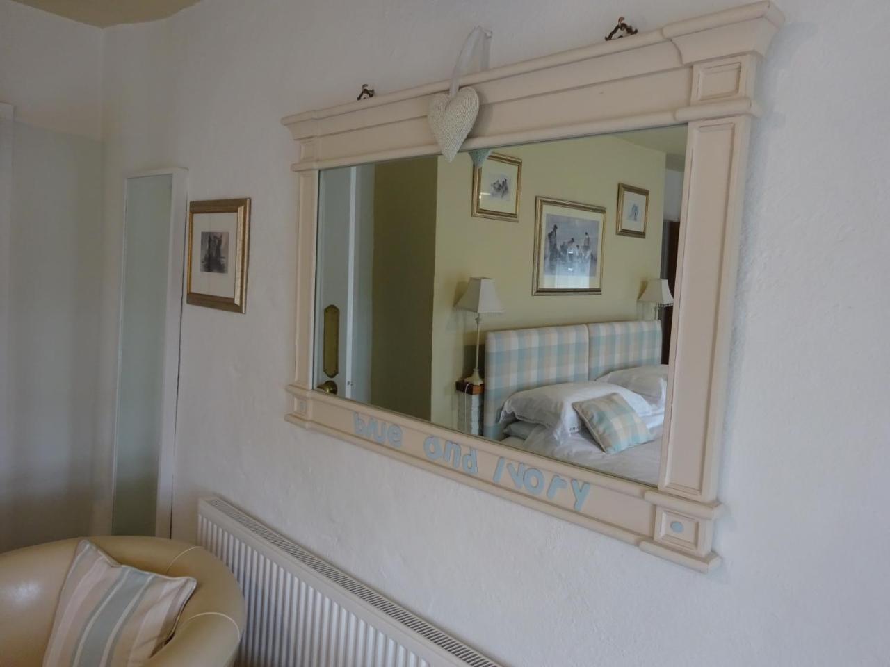 Yr Hen Felin - The Old Mill B&B Морфа Нефин Екстериор снимка